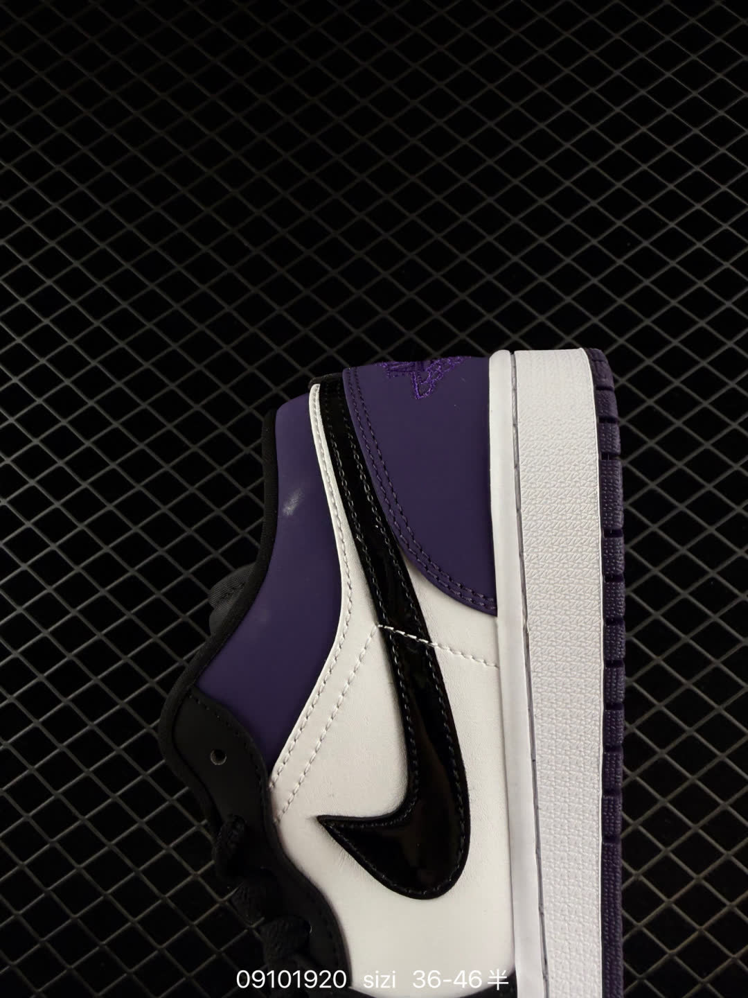 Nike Air Jordan 1 Low OG AJ1-553558-146